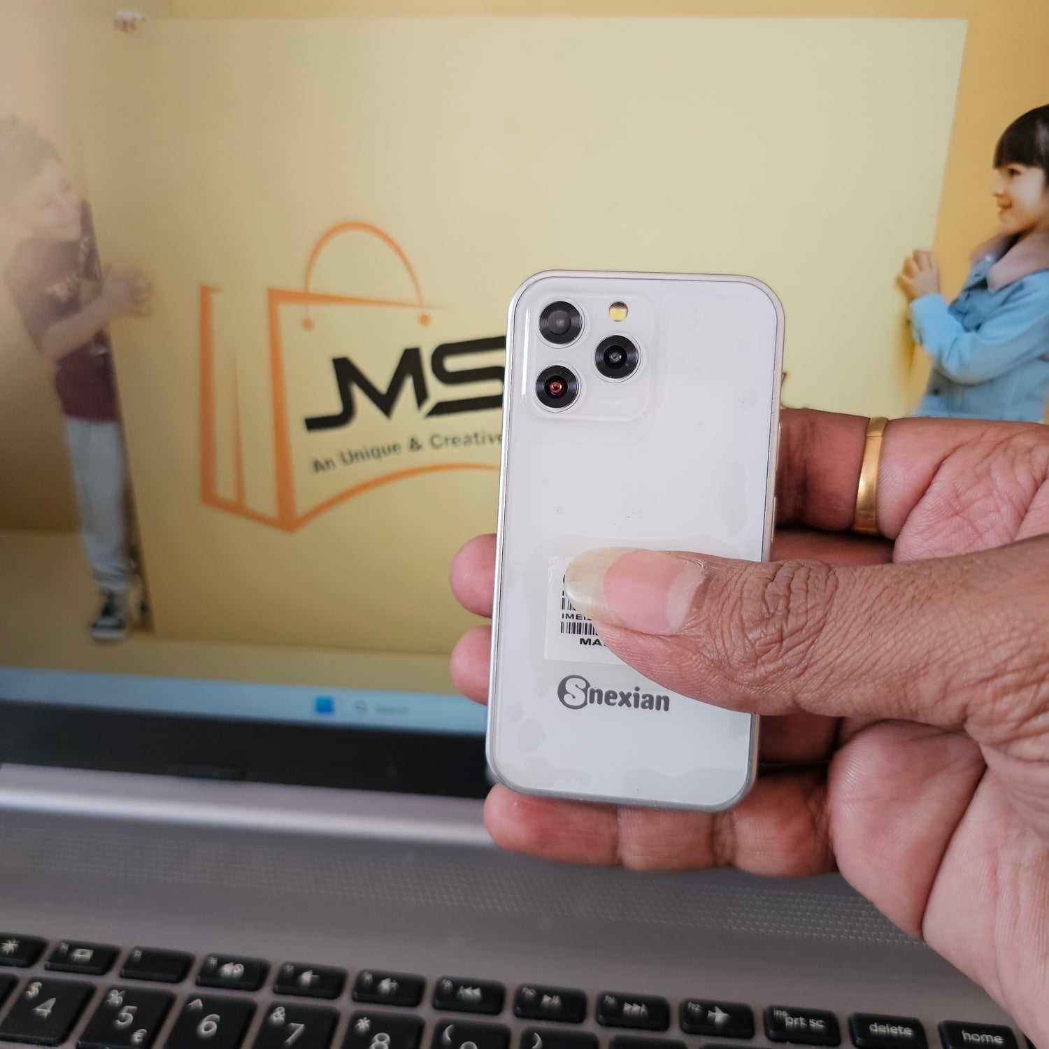 Unique Mobile Phone
