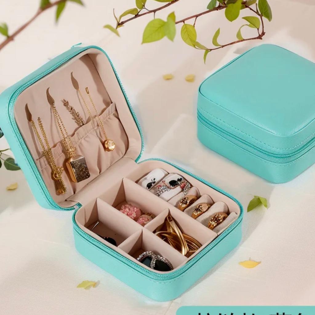 SQUARE MINI JEWELRY ORGANIZER BOX