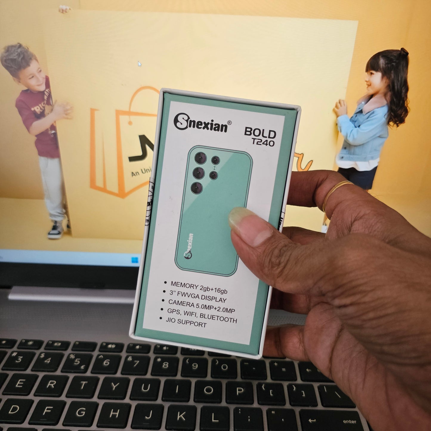 Snexian Bold T240 Mini Smartphone