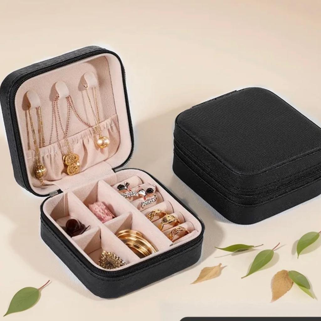 SQUARE MINI JEWELRY ORGANIZER BOX